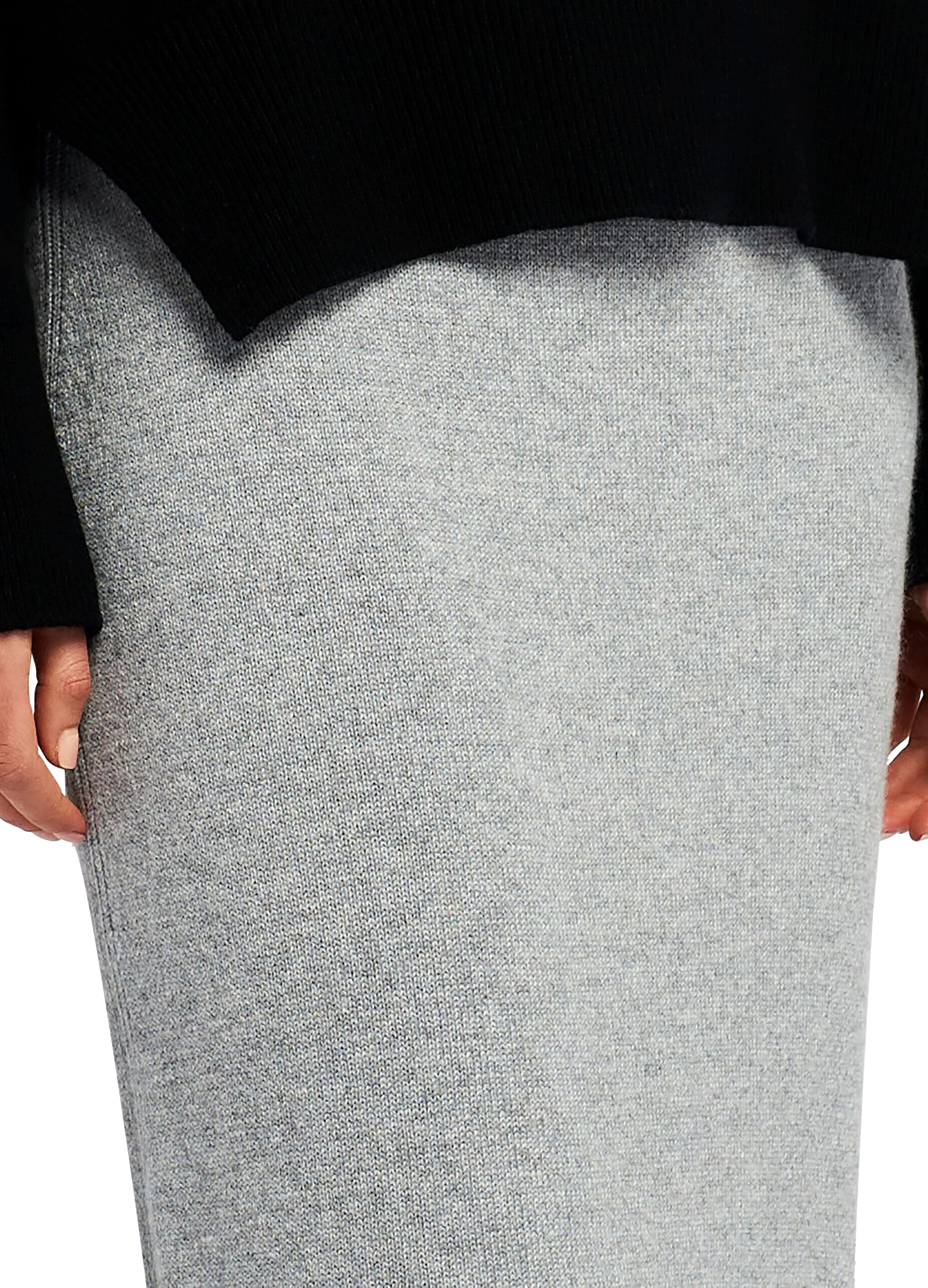 Barrie Iconic cashmere skirt