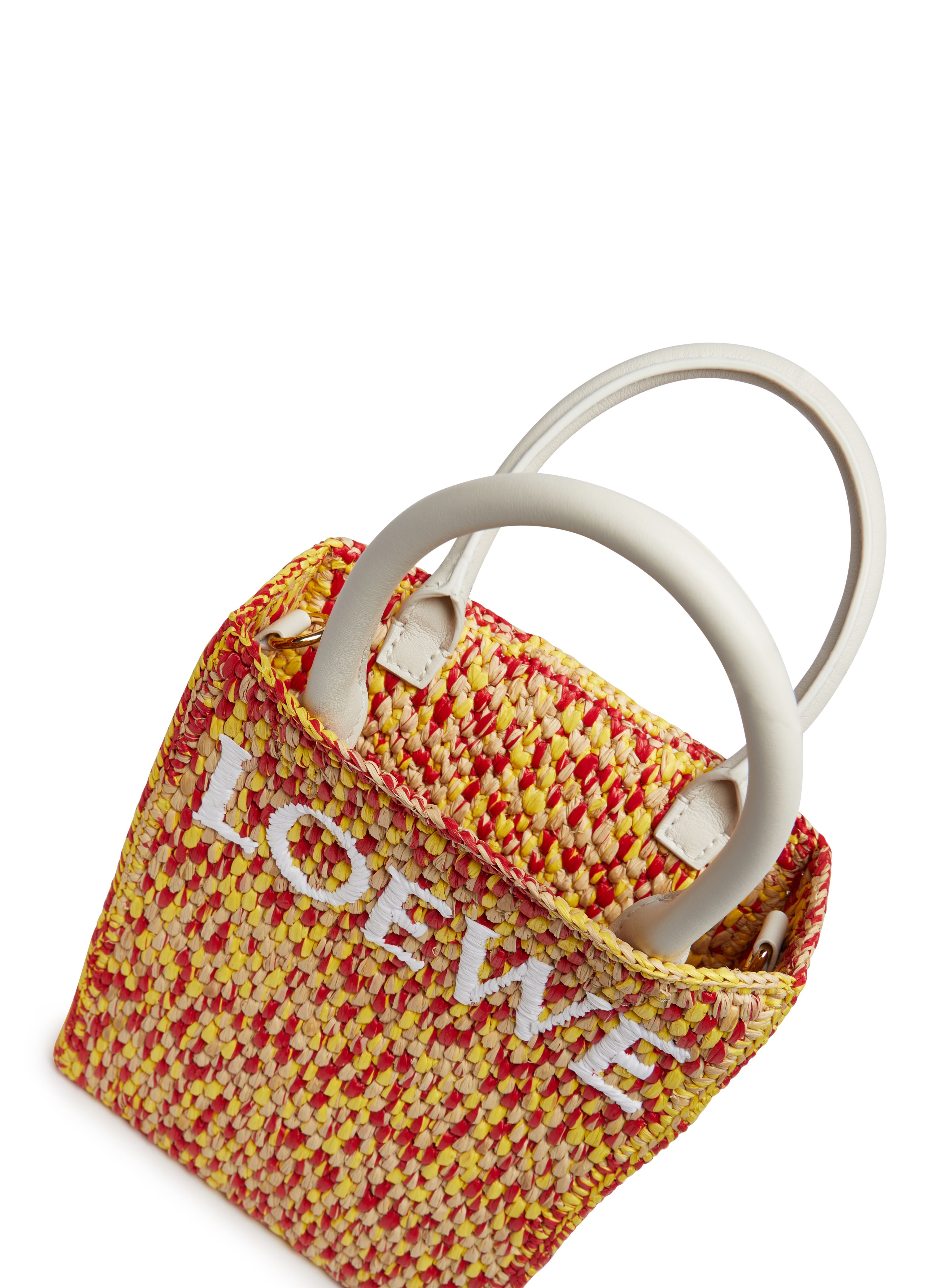 Loewe Standard A5 Tote bag in raffia