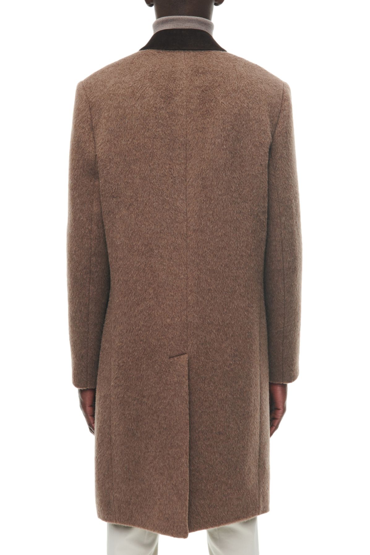  Wool alpaca double-breasted coat