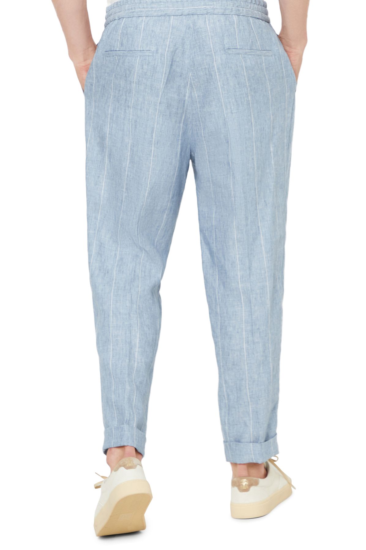 Brunello Cucinelli Leisure fit pants with drawstring