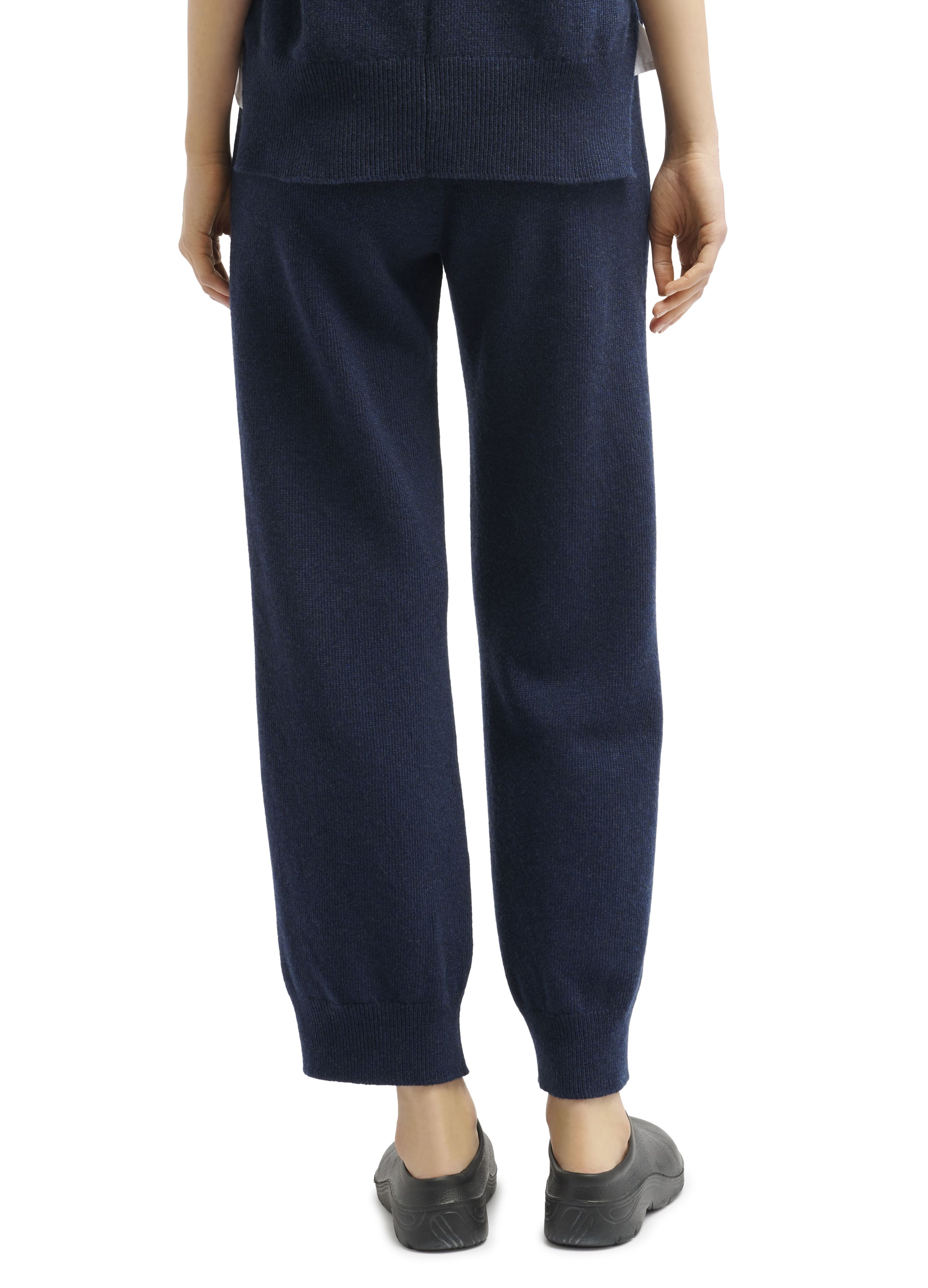 Barrie Iconic cashmere trousers