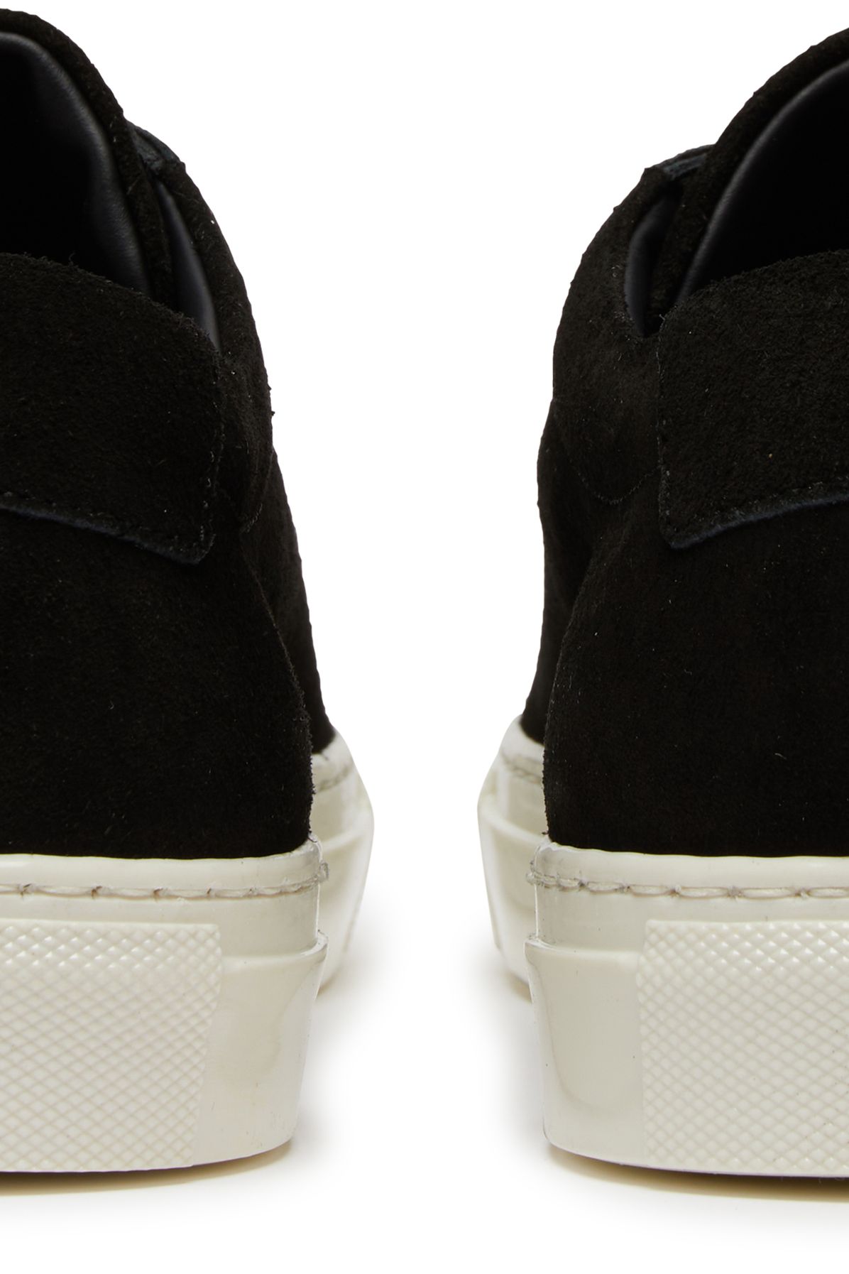 COMMON PROJECTS Achille in Waxed Suede sneakers