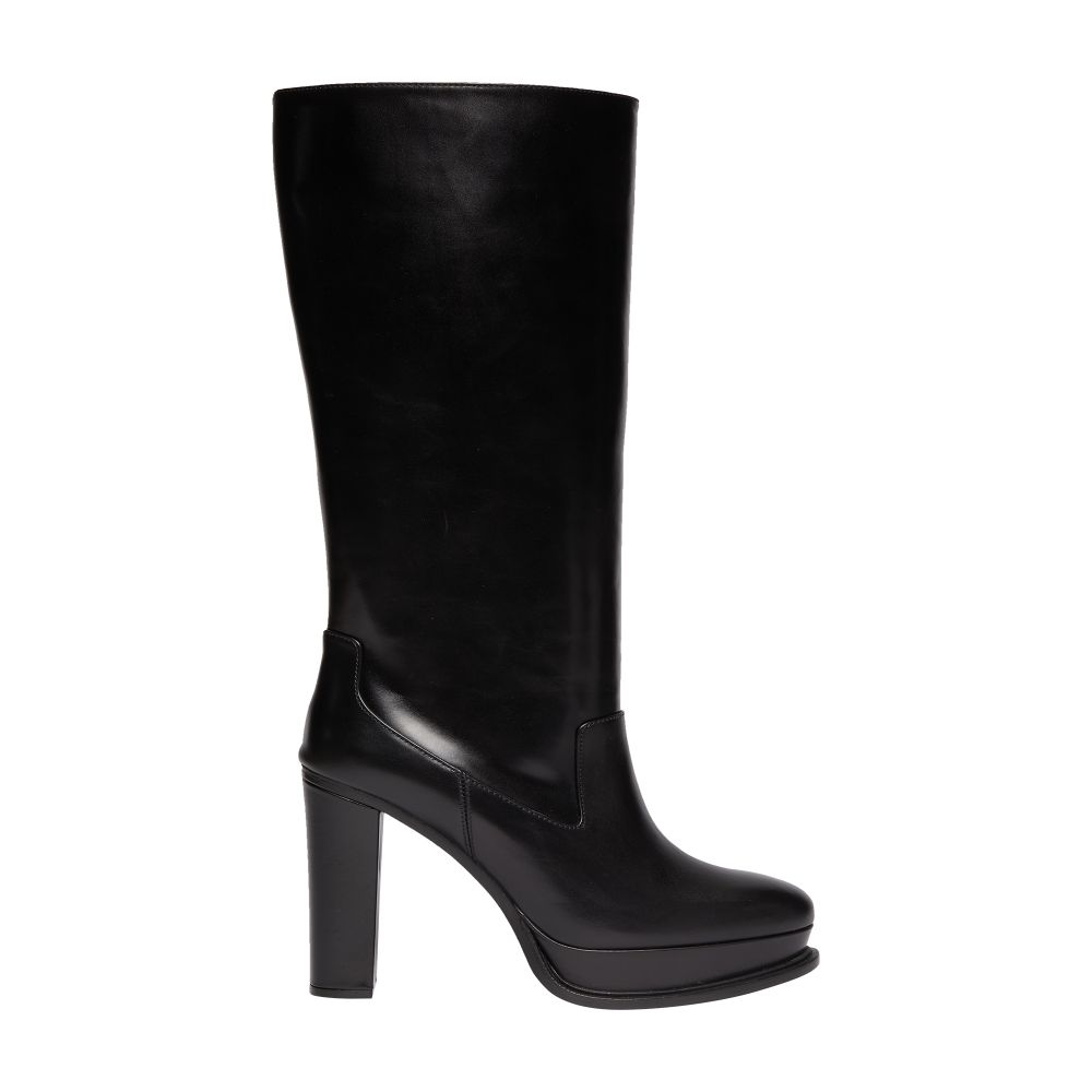 Alexander McQueen Leather boots