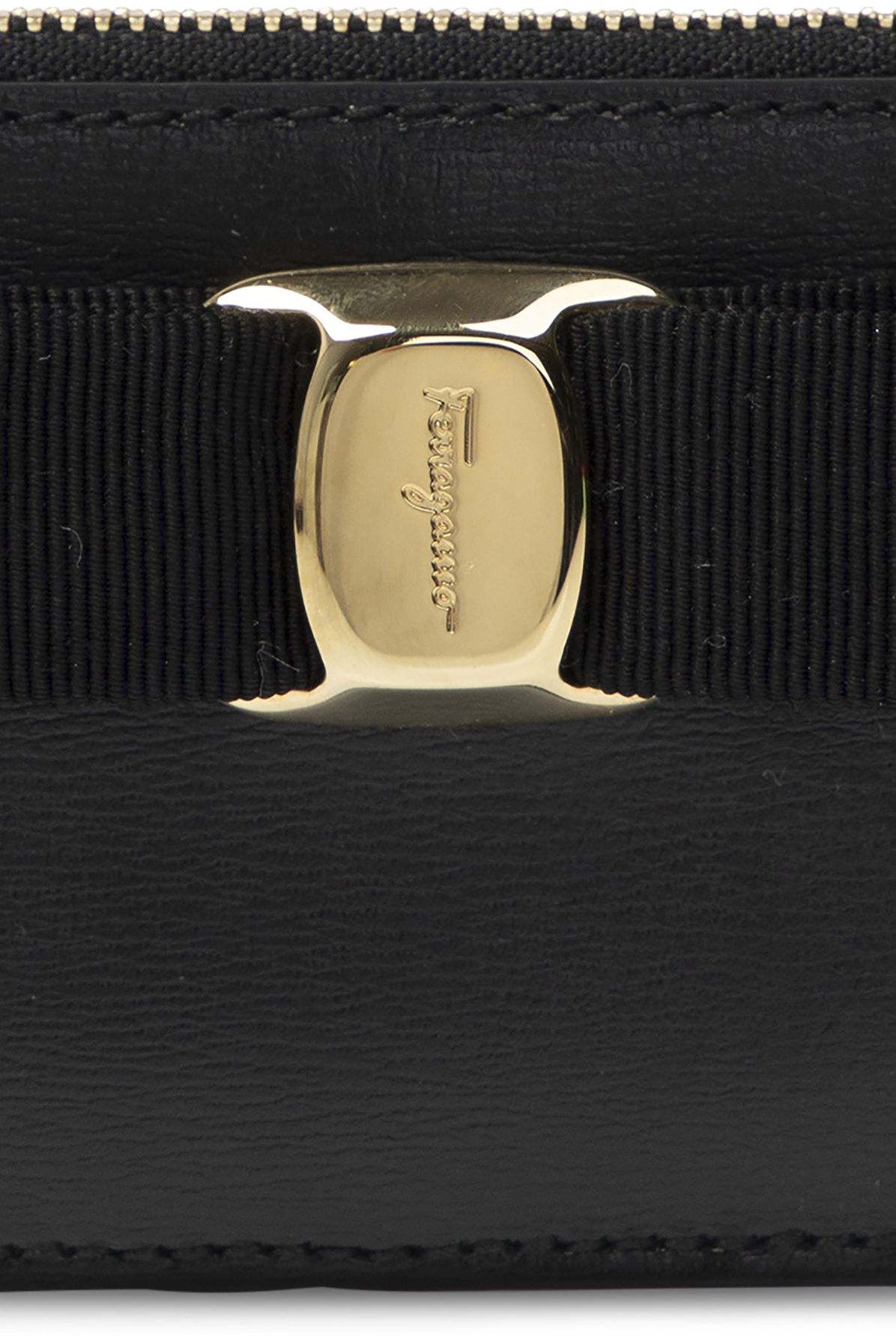 Salvatore Ferragamo Card case with bow