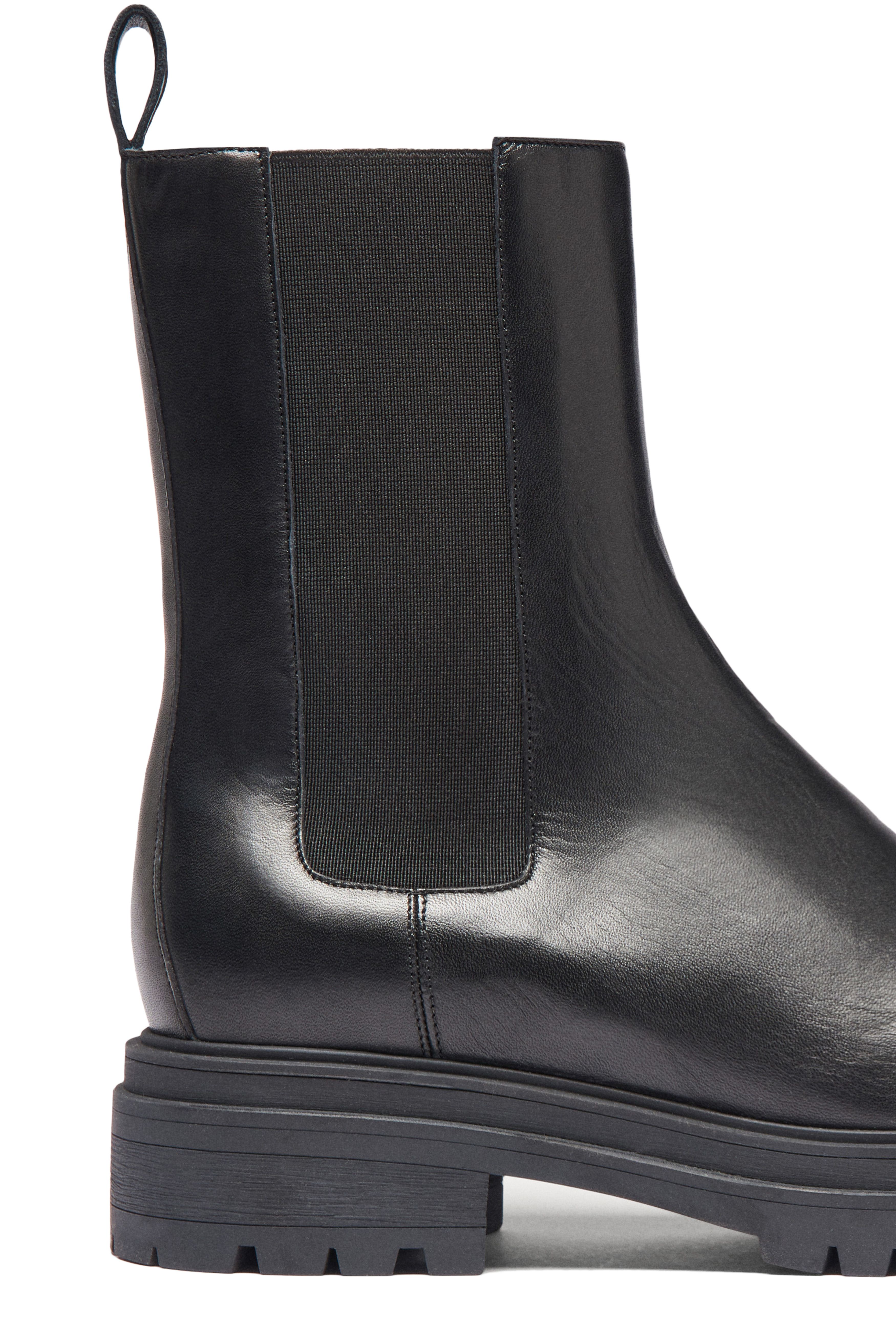  Coda chelsea boots