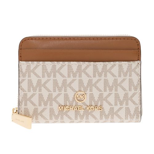  Monogrammed wallet