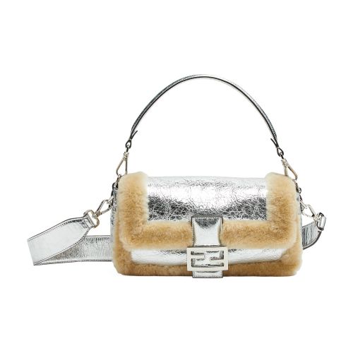 FENDI Iconic medium bag Baguette