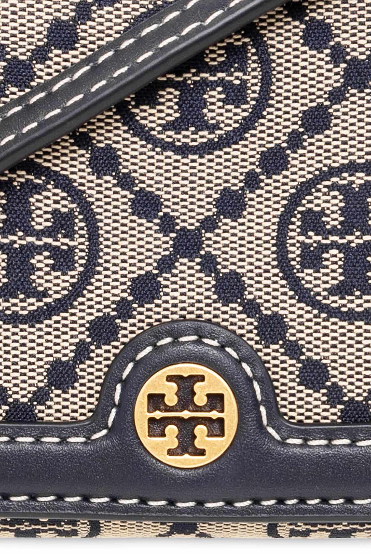 Tory Burch Wallet with logo