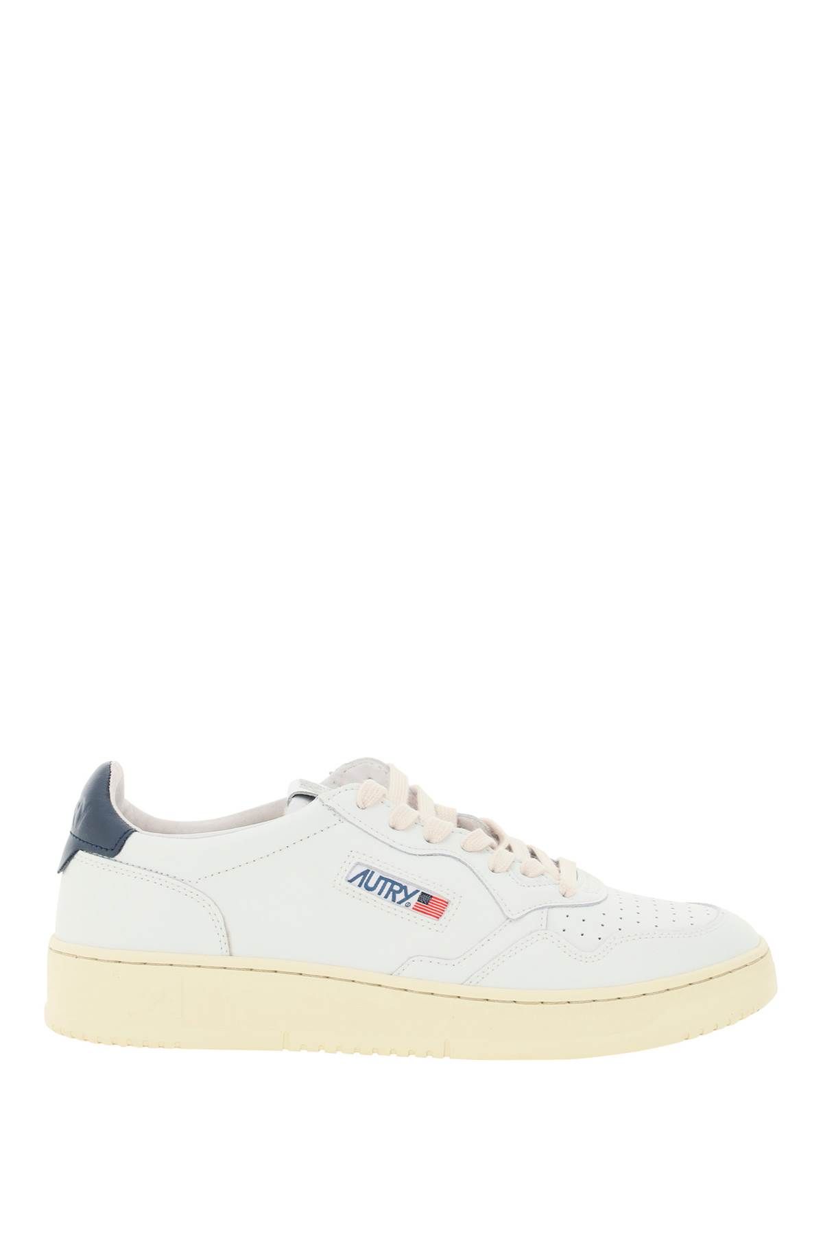 AUTRY AUTRY leather medalist low sneakers