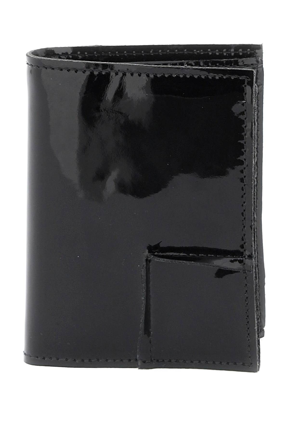 COMME DES GARCONS WALLET COMME DES GARCONS WALLET bifold patent leather wallet in