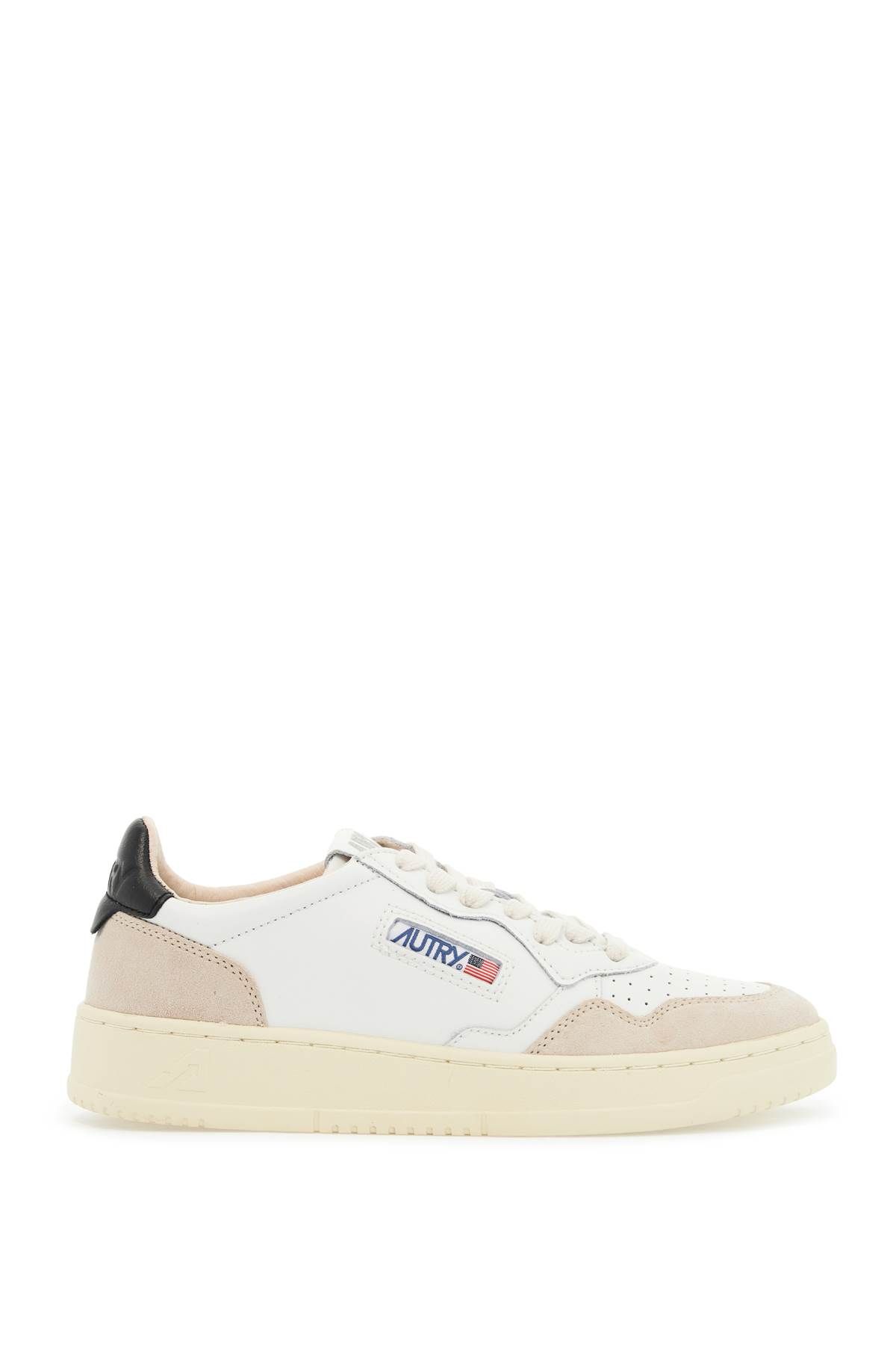 AUTRY AUTRY leather medalist low sneakers