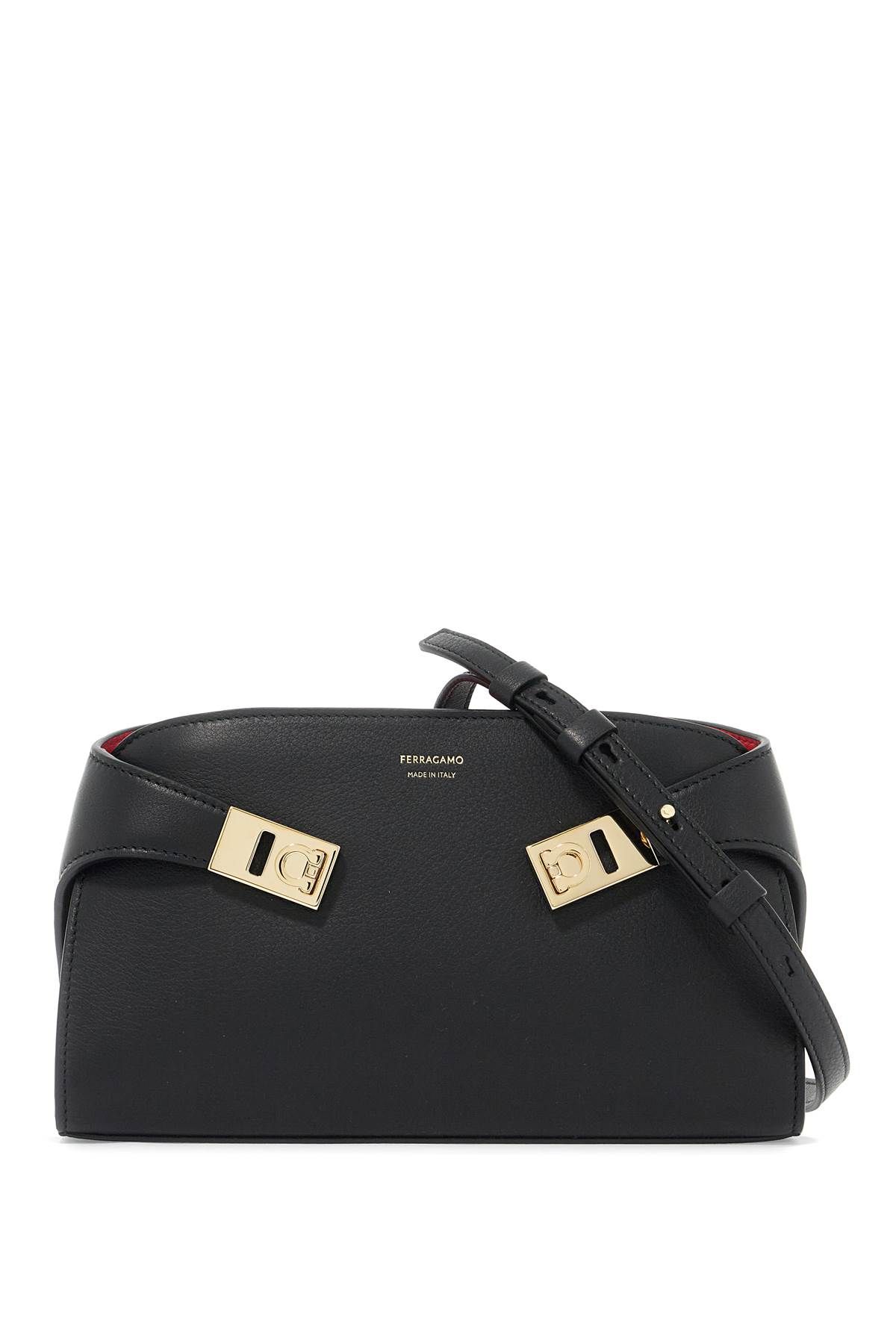 Ferragamo FERRAGAMO hug shoulder bag with strap