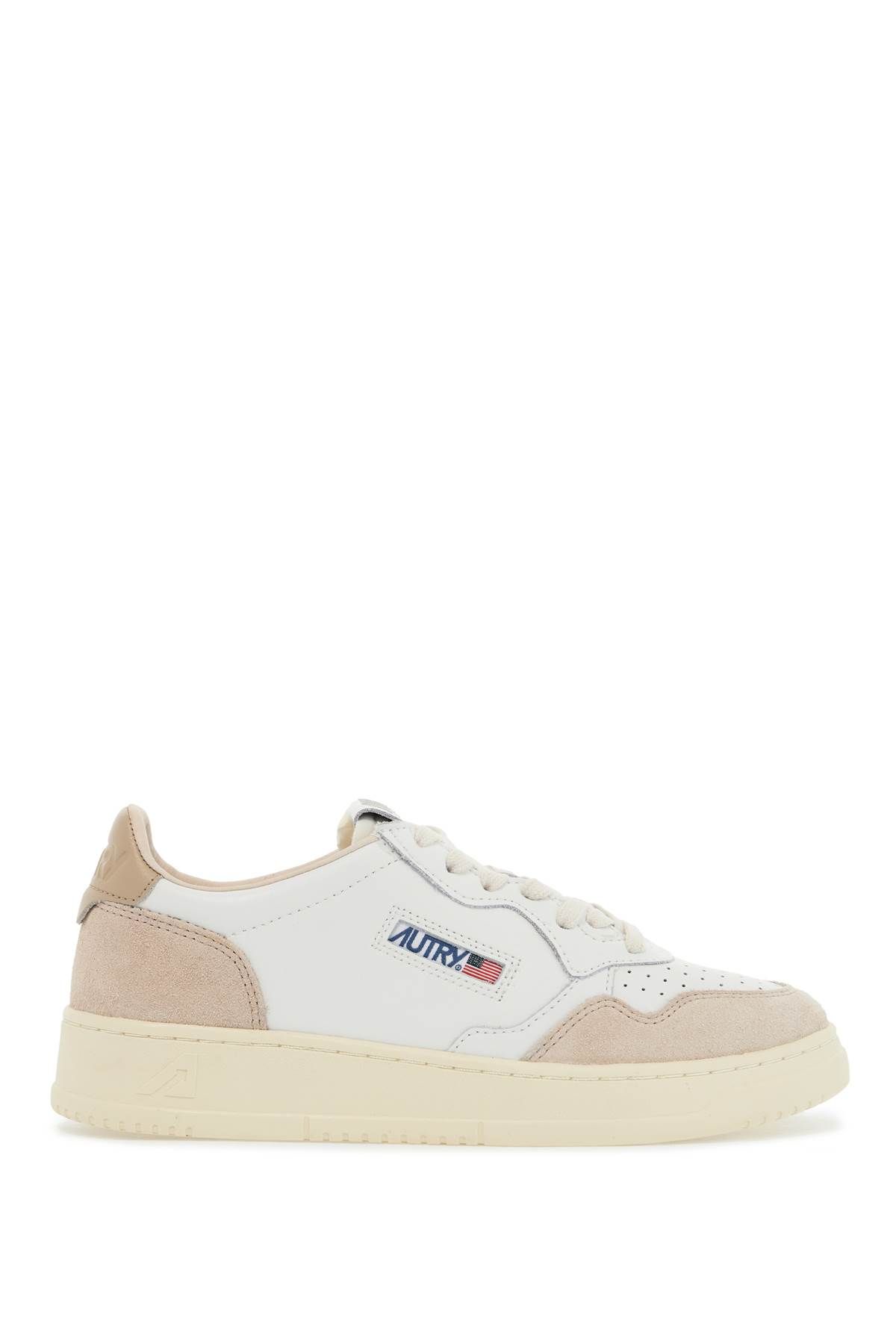 AUTRY AUTRY leather medalist low sneakers