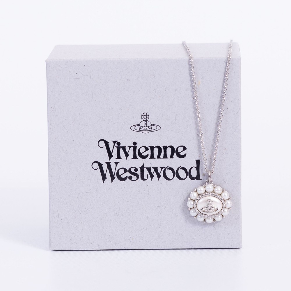 Vivienne Westwood Amaya Pendant