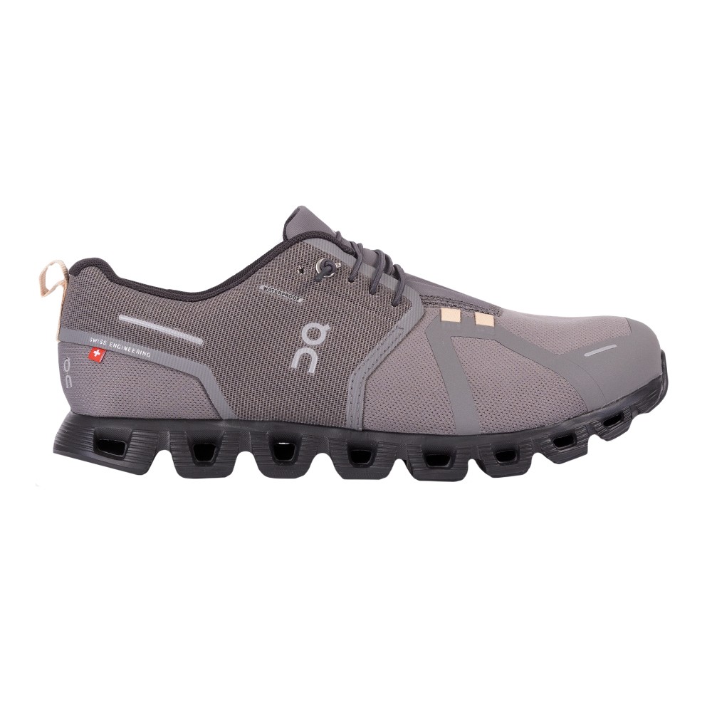 On Running Cloud 5 Waterproof Trainer