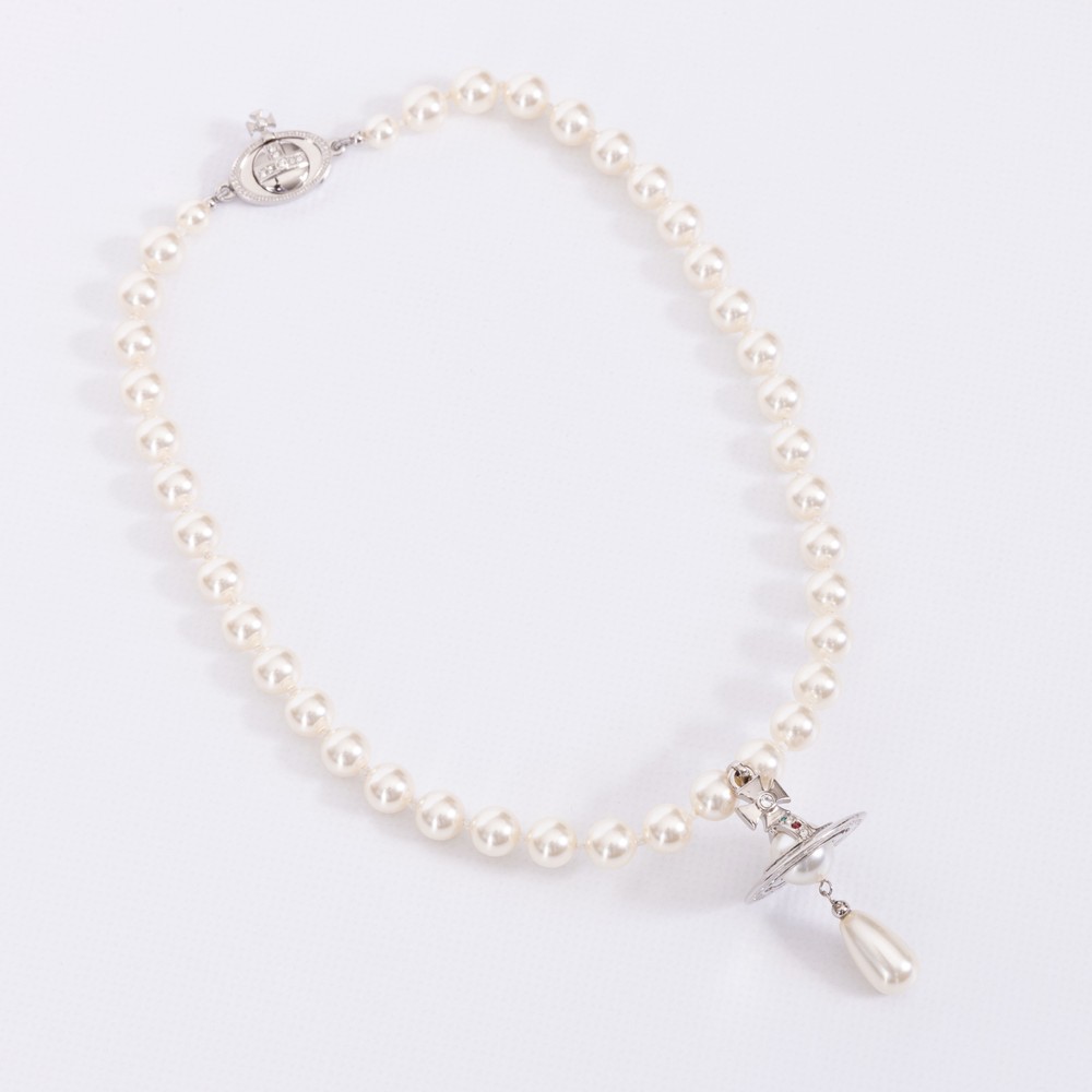 Vivienne Westwood One Row Pearl Drop Choker