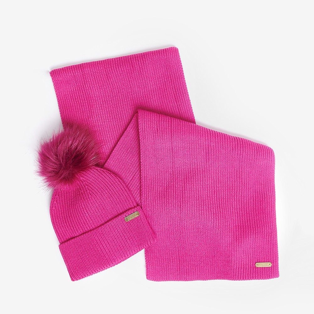 BARBOUR INTERNATIONAL Mallory Beanie & Scarf Gift Set